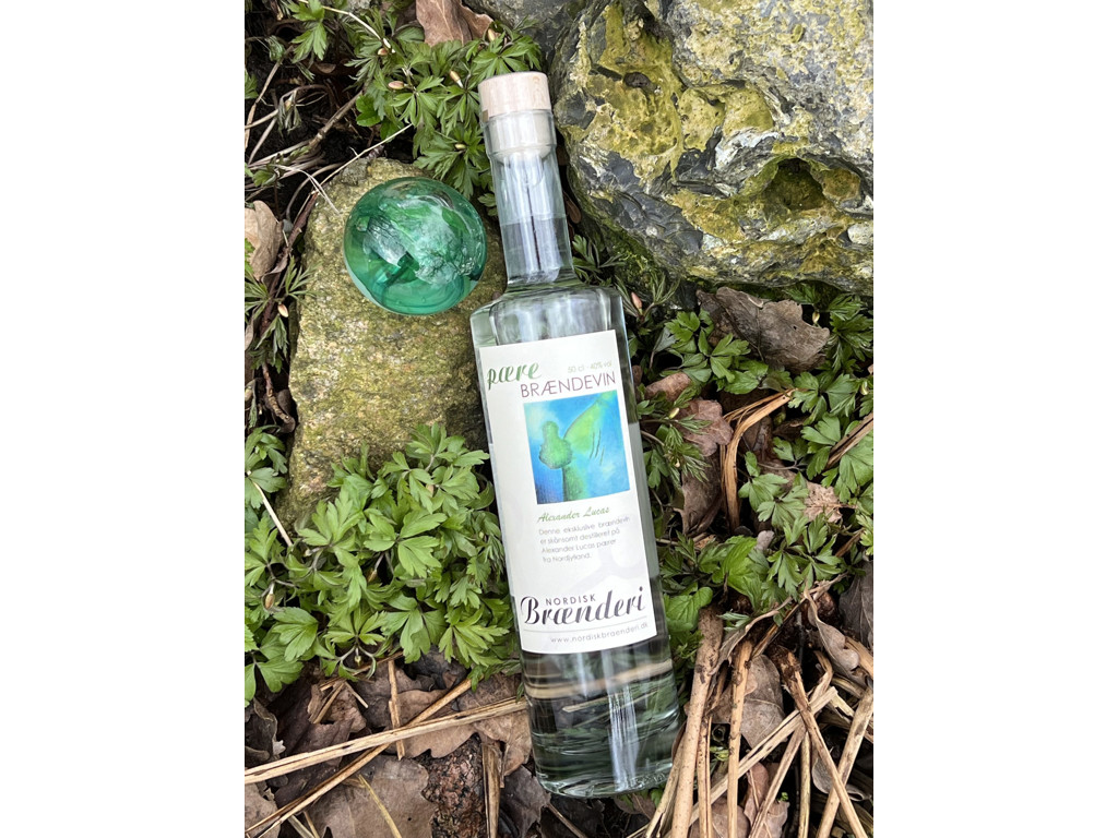 Nordisk Brænderi Pære, Alexander Lucas, Eau-de-vie