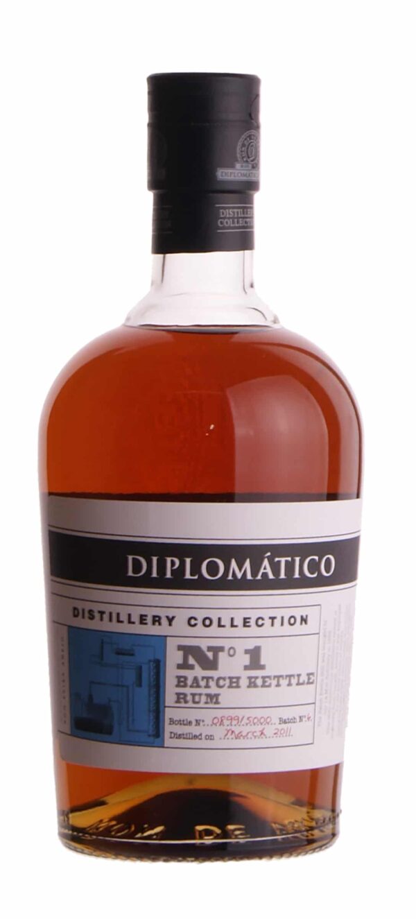 Diplomático Distillery Collection No1 Batch Kettle Rom, flaske